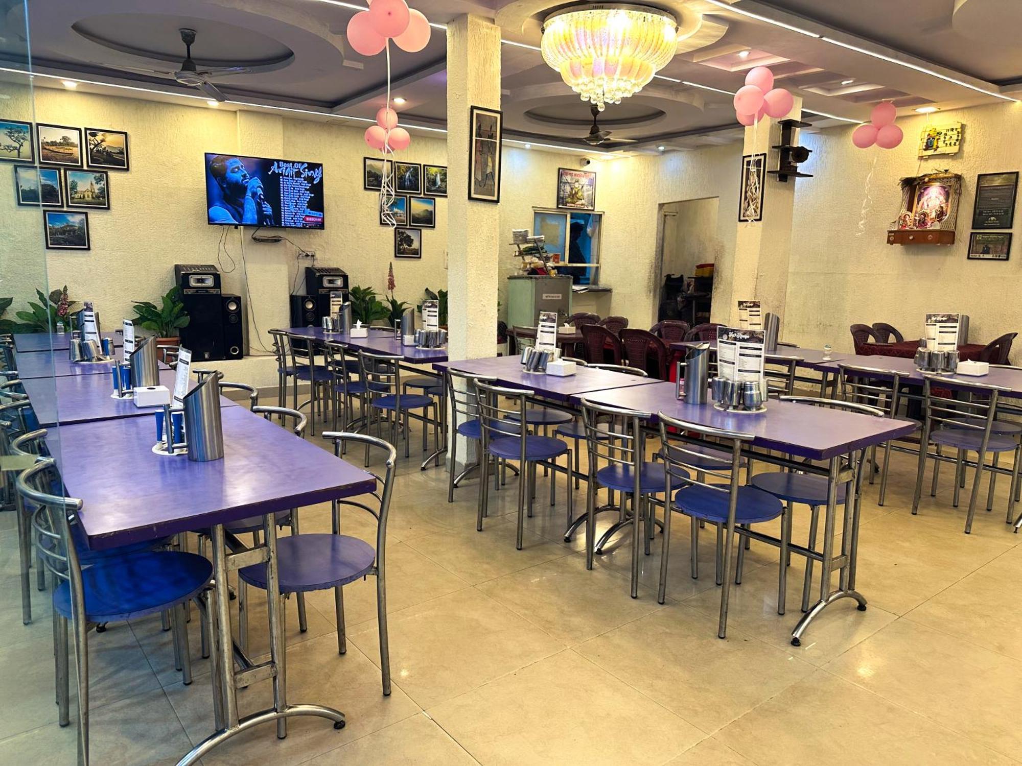 Hotel Payal & Restaurent Pachmarhi Exterior photo